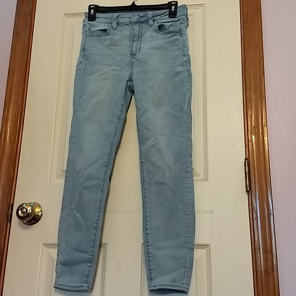 Light wash jeans